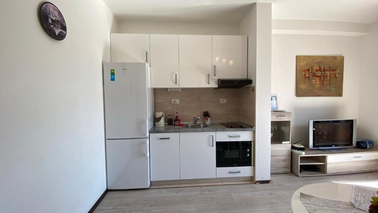 Karina Apartment Будва Екстериор снимка