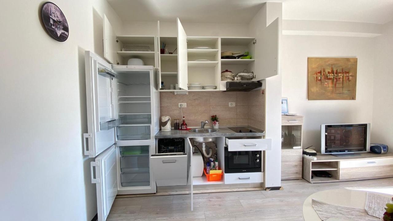 Karina Apartment Будва Екстериор снимка