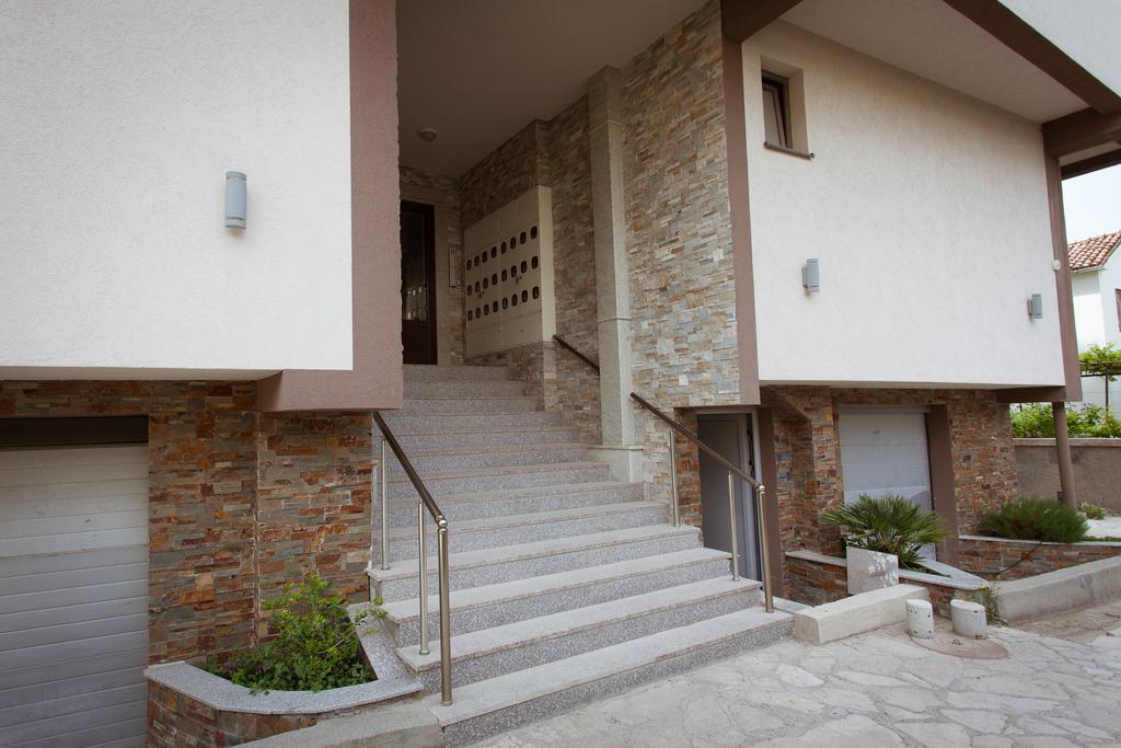 Karina Apartment Будва Екстериор снимка